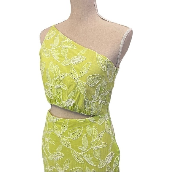 Desnude One Shoulder Middle Cut Out Tiered Maxi Dress in Chartreuse - Picture 2 of 16